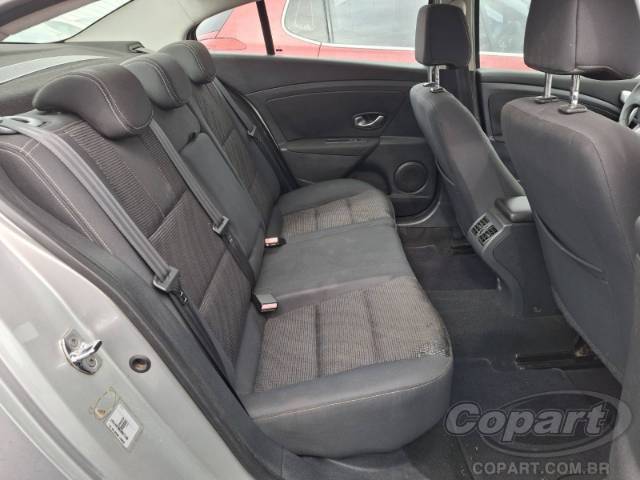 2011 RENAULT FLUENCE 