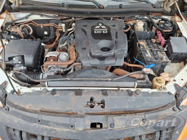 2021 MITSUBISHI L200 TRITON 