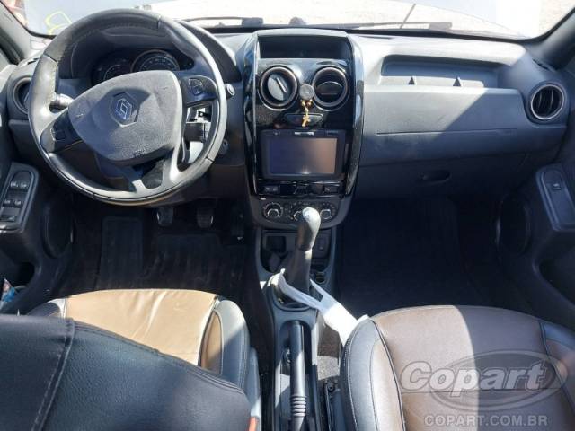 2016 RENAULT DUSTER 