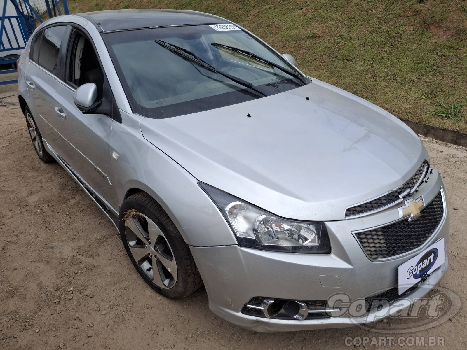 Veículo GM - Chevrolet CRUZE HATCH CHEVROLET CRUZE HATCH LT 1.8 16V ECOTEC6 2014 2014 em leilão