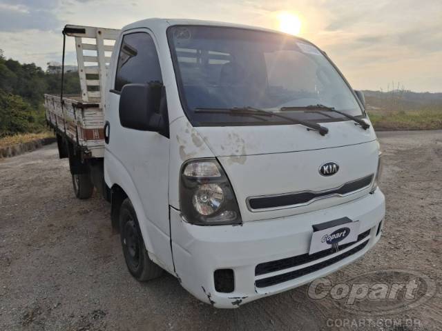 2015 KIA BONGO 