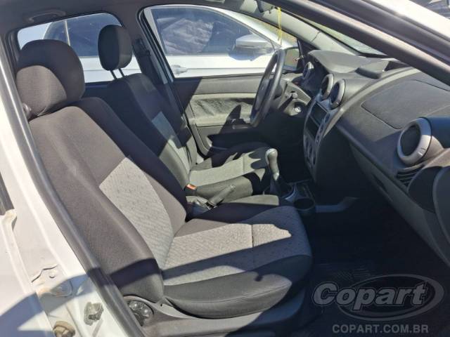 2013 FORD FIESTA 