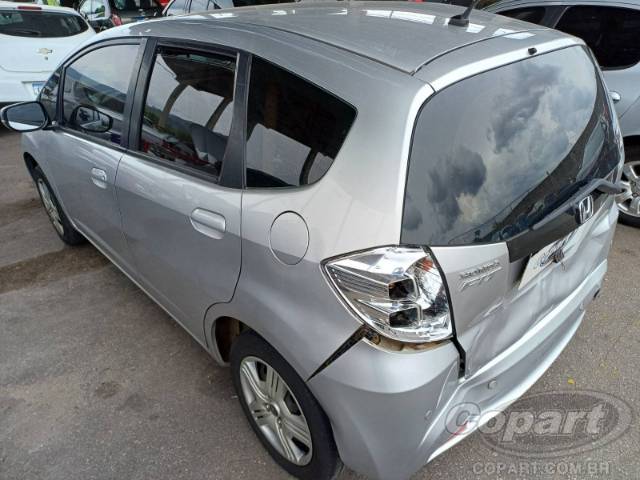 2014 HONDA FIT 