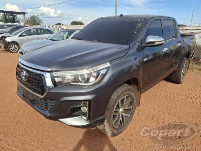2017 TOYOTA HILUX CD 