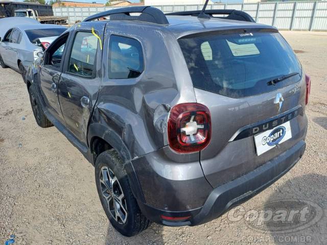 2023 RENAULT DUSTER 