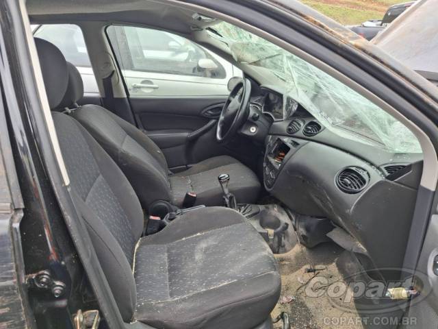 2006 FORD FOCUS 
