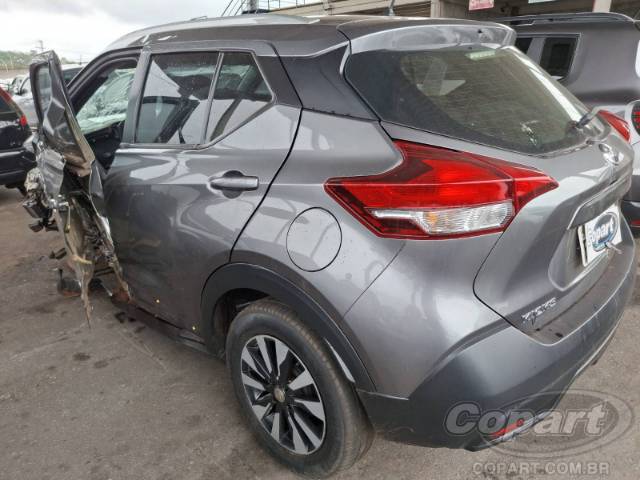 2020 NISSAN KICKS 