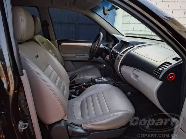 2017 MITSUBISHI PAJERO 