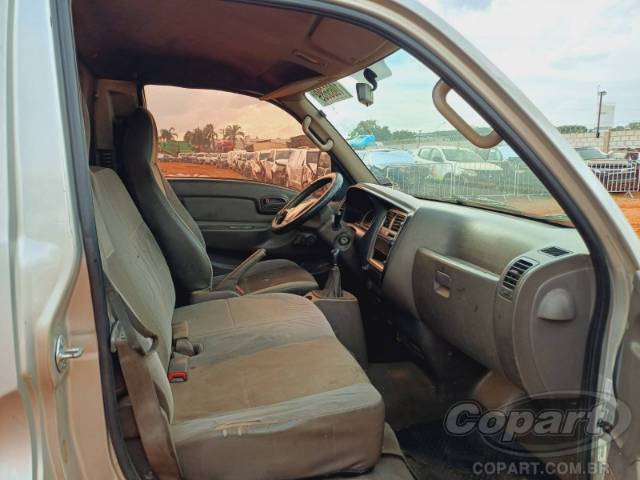 2011 HYUNDAI HR 