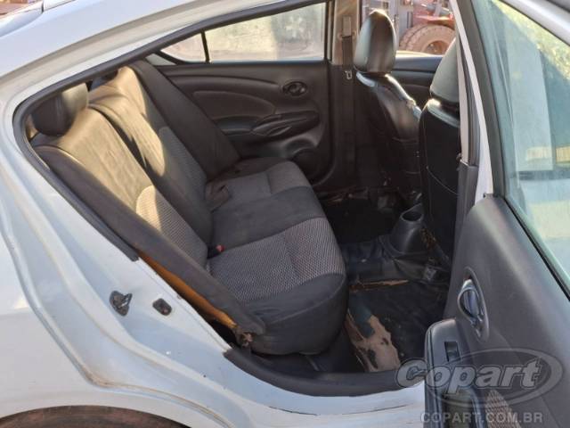 2019 NISSAN VERSA 