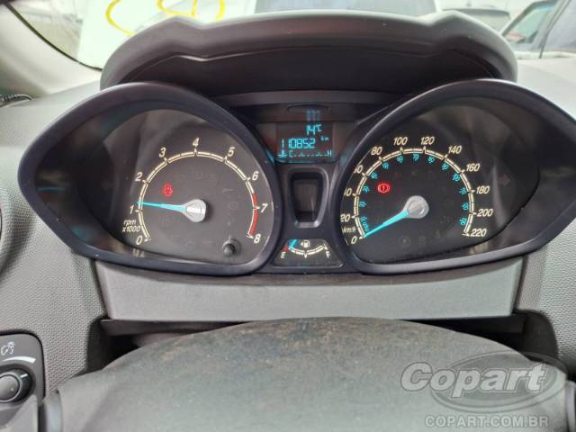 2014 FORD FIESTA 