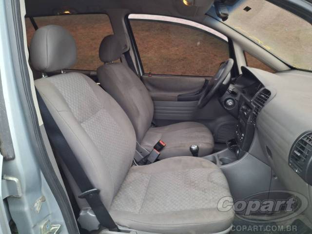 2011 CHEVROLET ZAFIRA 