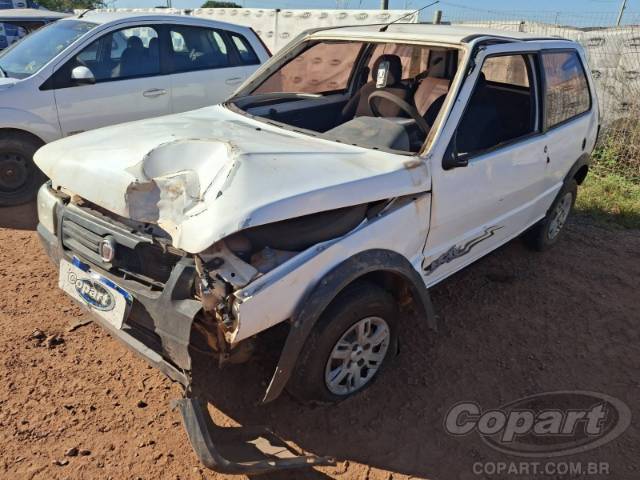 2013 FIAT UNO 