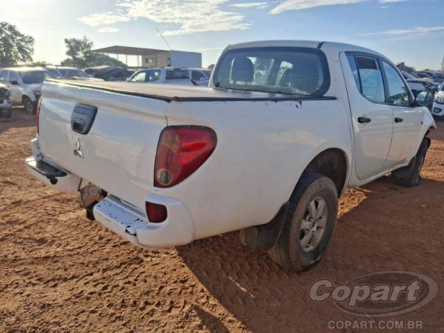 2012 MITSUBISHI L200 TRITON 