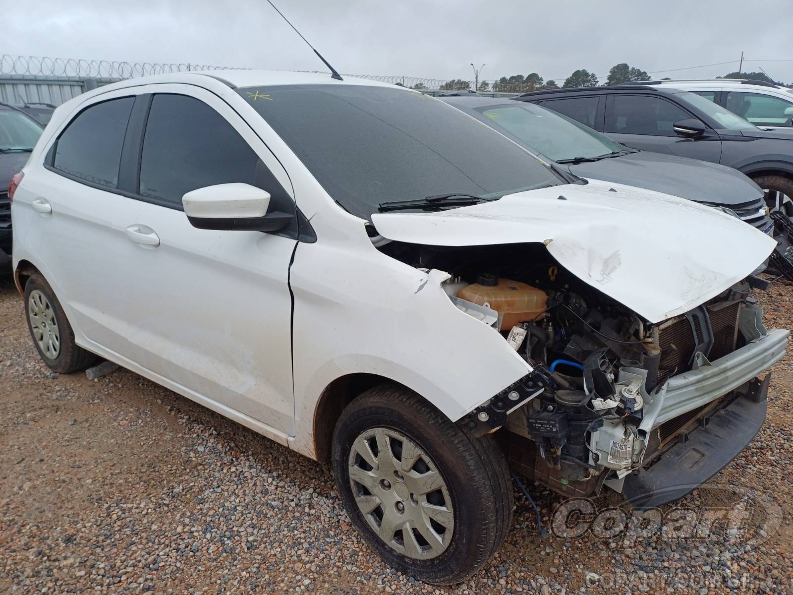 Ford Ka SE 1.0 12V TiVCT 2021 Colisão Média Monta