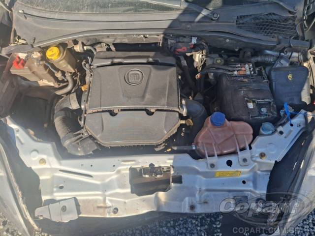 2013 FIAT PUNTO 