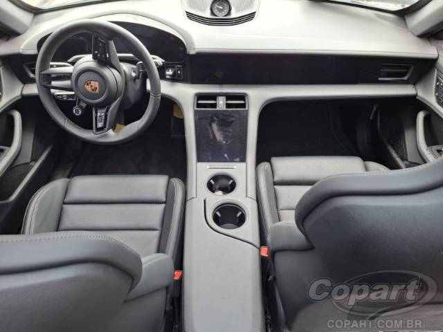 2024 PORSCHE TAYCAN CROSS TURISMO 