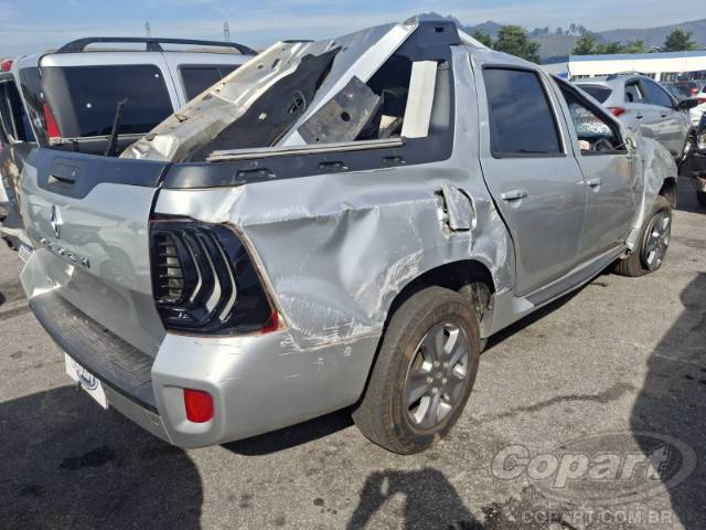 2019 RENAULT DUSTER OROCH 