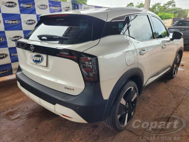 2026 NISSAN KICKS 
