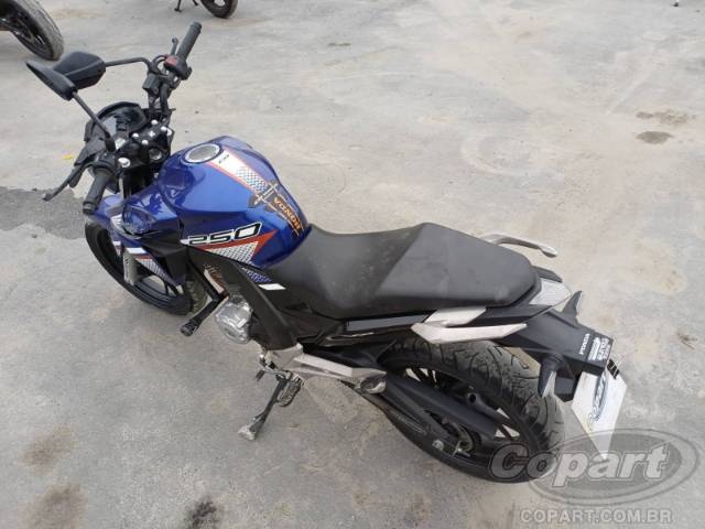 2022 HONDA CB 250 F 