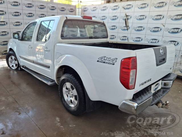 2013 NISSAN FRONTIER CD 