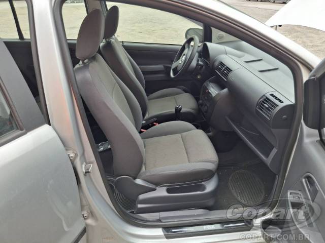 2009 VOLKSWAGEN FOX 