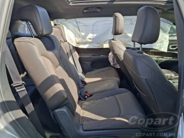 2023 JEEP COMMANDER 
