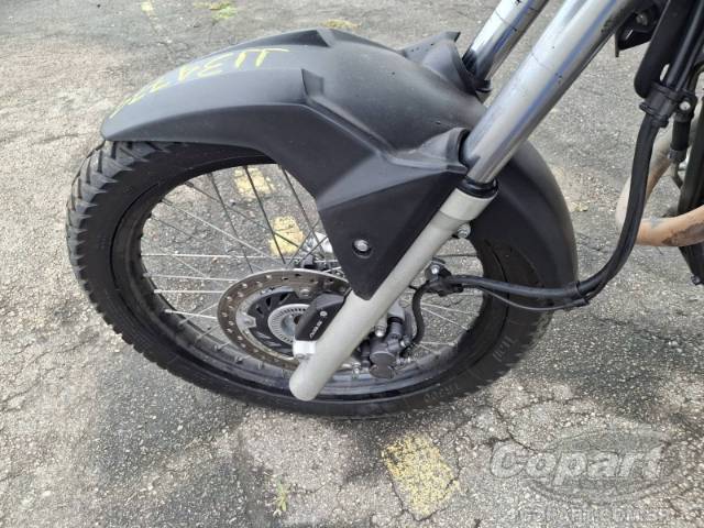 2019 HONDA XRE 300 