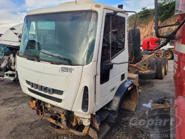 2014 IVECO TECTOR 