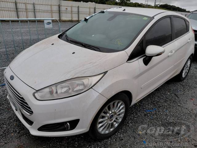 2015 FORD FIESTA 