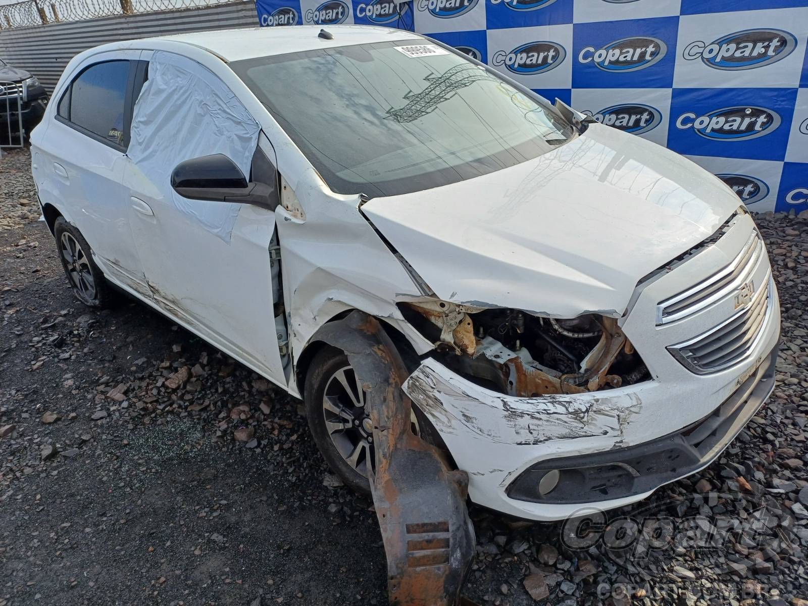 Veículo GM - Chevrolet Onix CHEVROLET ONIX LTZ AT6 1.4 SPE 2015 2016 em leilão