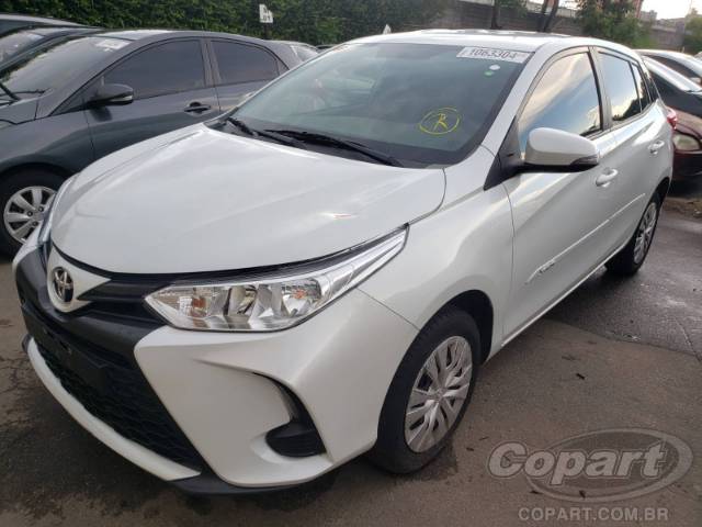 2023 TOYOTA YARIS 