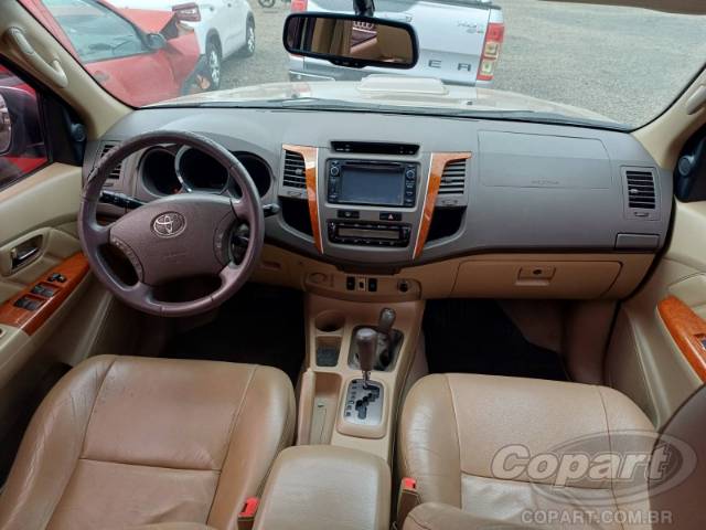 2011 TOYOTA HILUX SW4 
