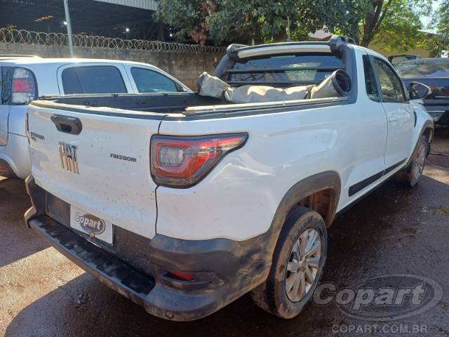 2021 FIAT STRADA 