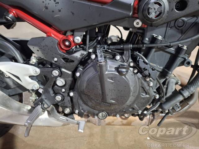 2026 KAWASAKI Z500 