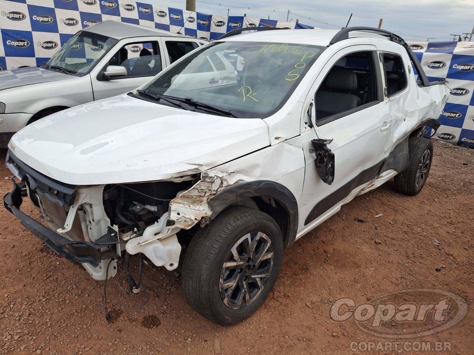 Foto 2: 2026 VOLKSWAGEN SAVEIRO CD