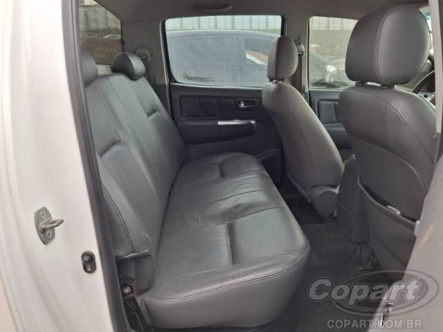 2013 TOYOTA HILUX CD 