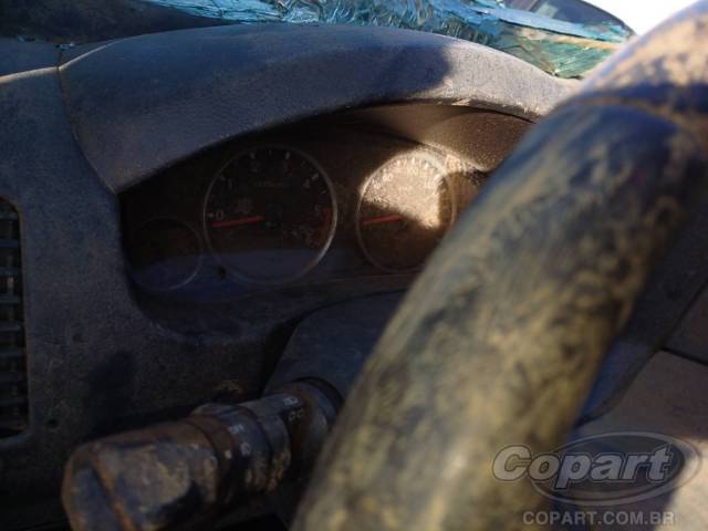 2015 NISSAN FRONTIER CD 