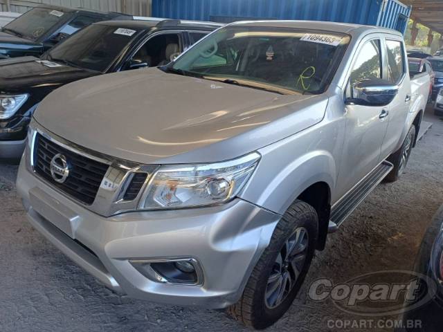 2021 NISSAN FRONTIER CD 
