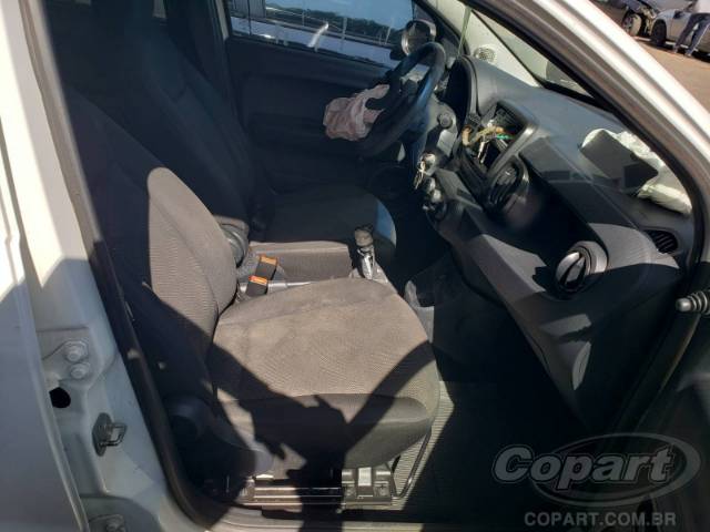 2017 FIAT MOBI 