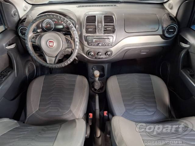 2015 FIAT GRAND SIENA 