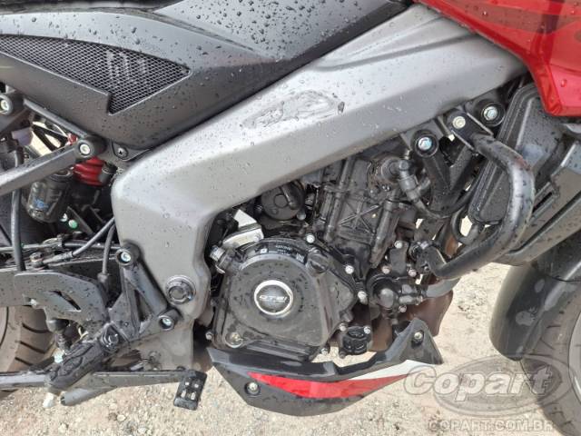 2026 BAJAJ DOMINAR 