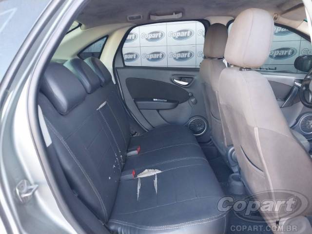 2015 FIAT GRAND SIENA 