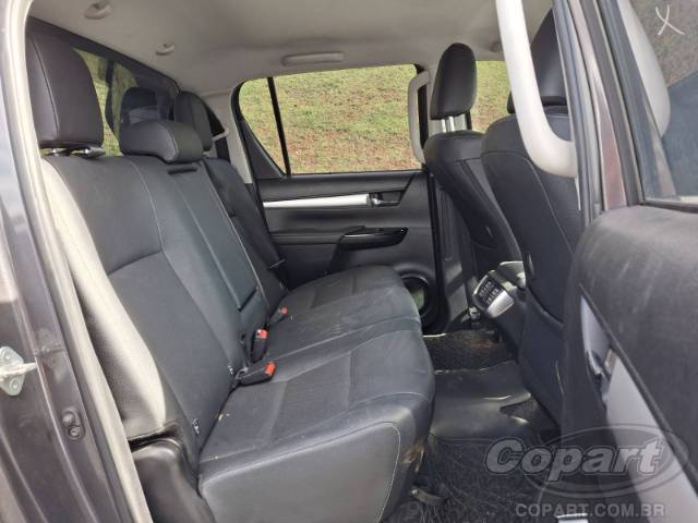 2024 TOYOTA HILUX CD 