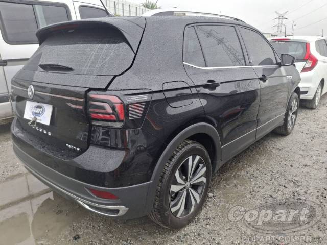 2021 VOLKSWAGEN T-CROSS 
