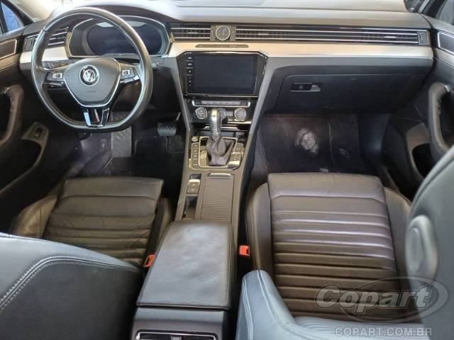 2018 VOLKSWAGEN PASSAT 
