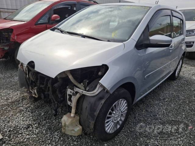 2016 VOLKSWAGEN UP 