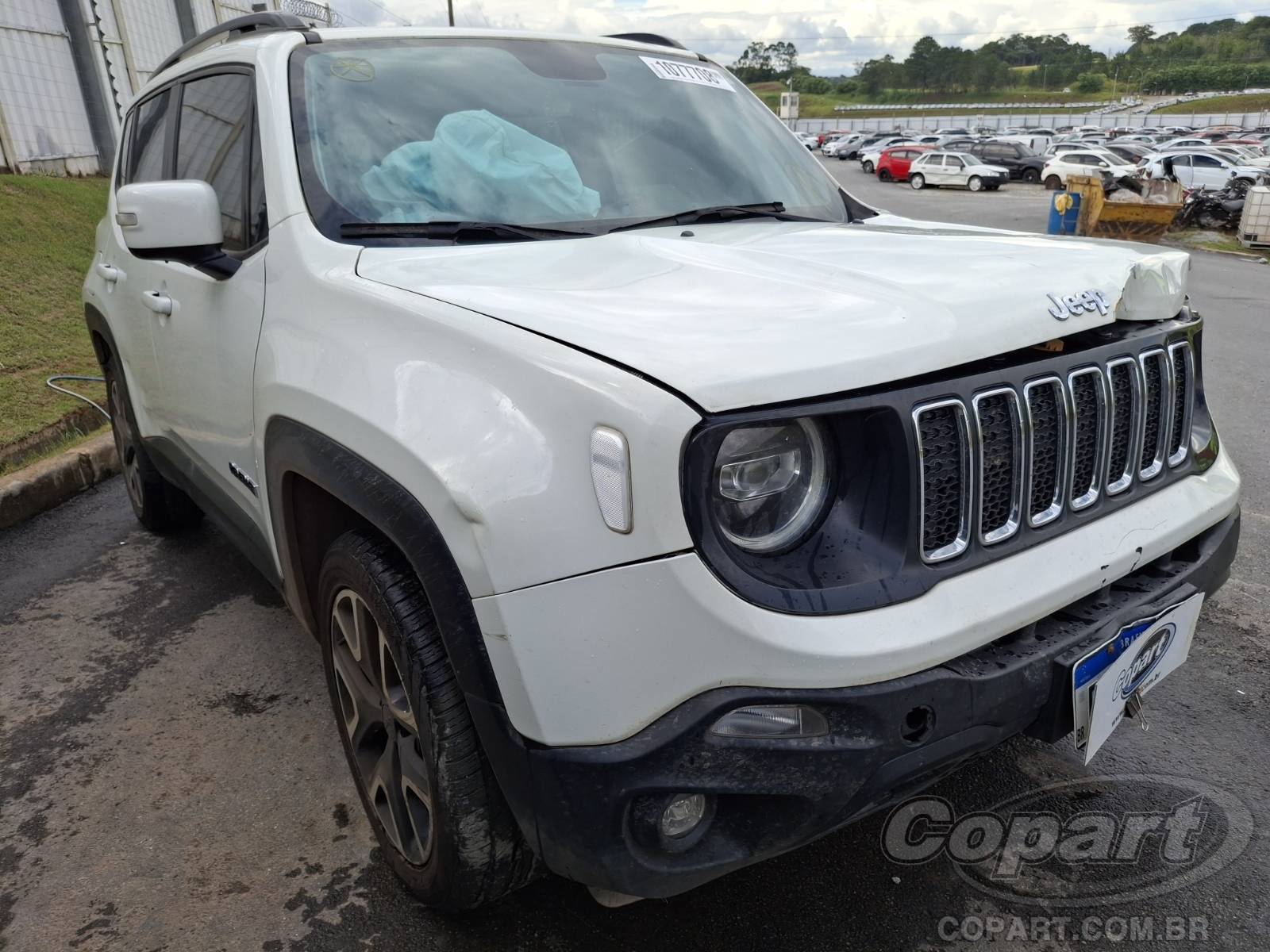 Veículo Fiat Renegade Jeep Renegade Longitude 1.8 16V E.TorQ Evo 2021 2021 em leilão