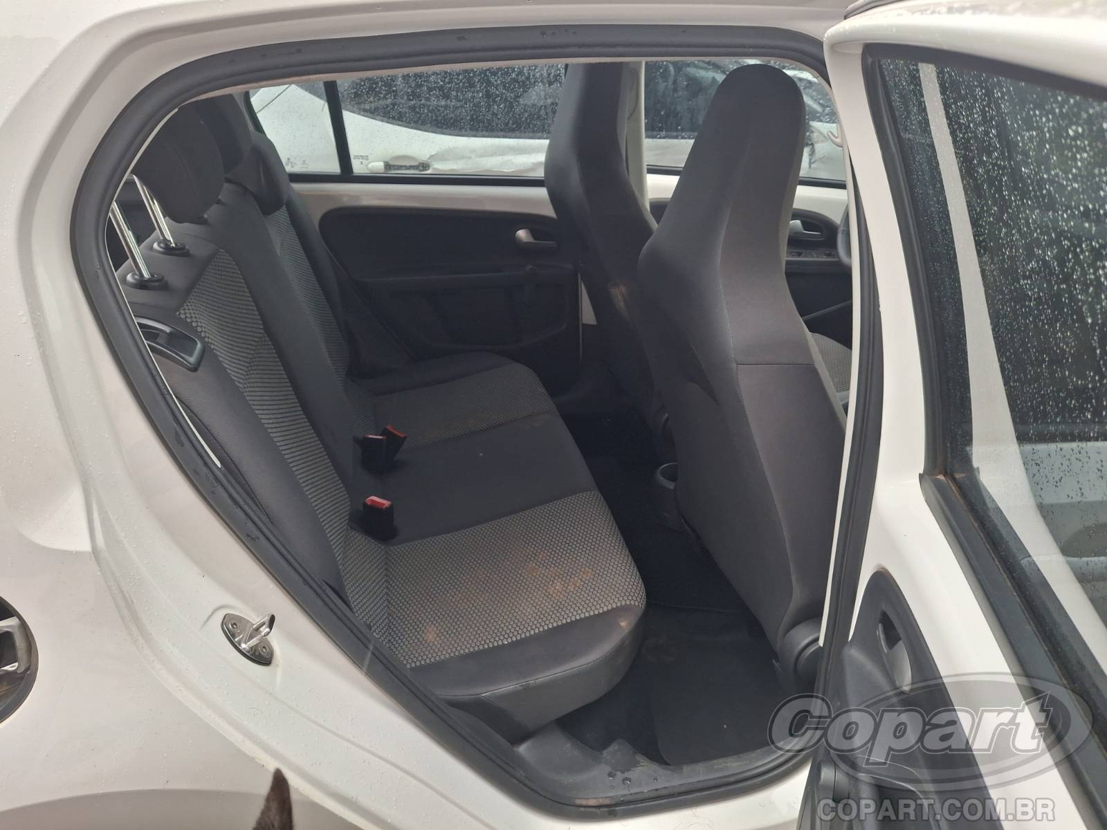 Foto 6 de 10: 2015 VOLKSWAGEN UP
