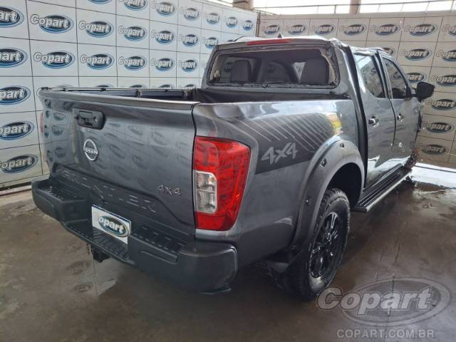 2025 NISSAN FRONTIER CD 